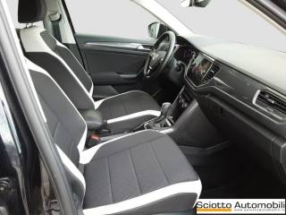 VOLKSWAGEN T-Roc usata, con Specchietti laterali elettrici