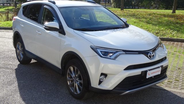 TOYOTA RAV 4 usata, con Airbag laterali