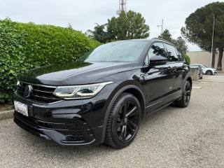 VOLKSWAGEN Tiguan 2.0 TDI 150 CV SCR DSG R-Line NAVI - LED - ACC