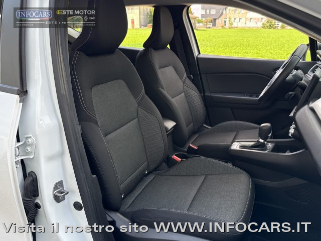 RENAULT Captur usata, con Autoradio