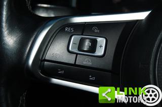 VOLKSWAGEN Golf usata, con Fari di profondità antiabbagliamento