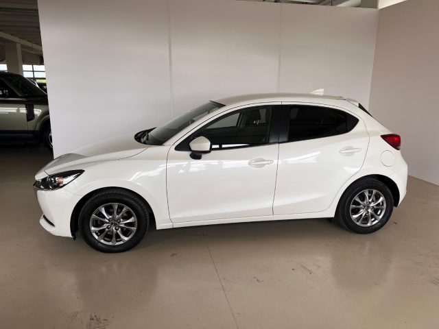 MAZDA 2 usata, con Autoradio
