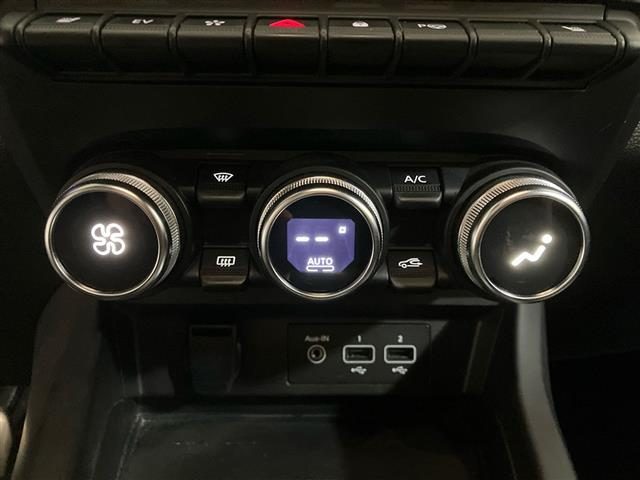 RENAULT Arkana usata, con Hill holder