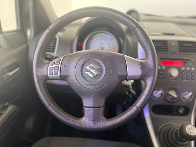 SUZUKI Splash usata 12