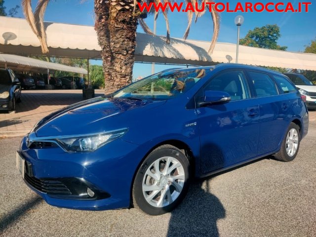 TOYOTA Auris Touring Sports usata, con Autoradio
