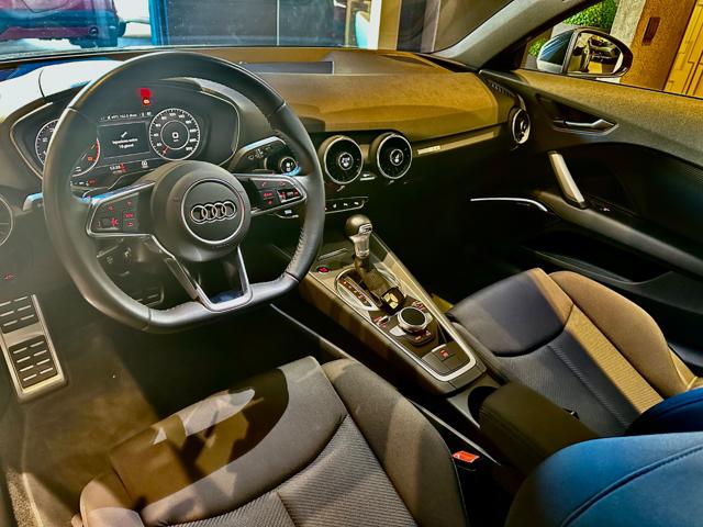 AUDI TT usata, con Airbag