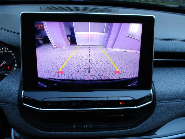 JEEP Compass usata, con Sedile posteriore sdoppiato