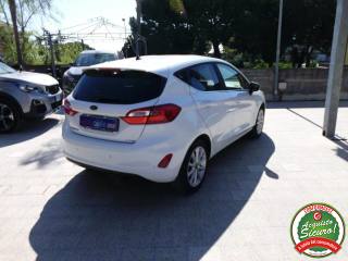FORD Fiesta usata, con Boardcomputer