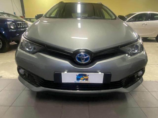 TOYOTA Auris usata 1