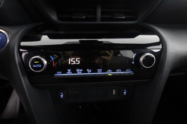 TOYOTA Yaris Cross usata 11