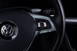 VOLKSWAGEN Touareg usata, con Climatizzatore