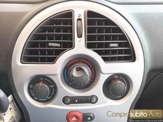 RENAULT Modus usata, con Specchietti laterali elettrici