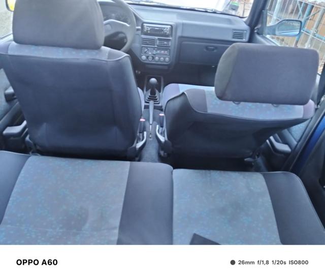 PEUGEOT 106 usata 9