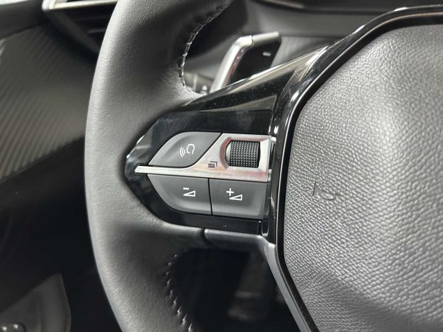 PEUGEOT 208 usata 26