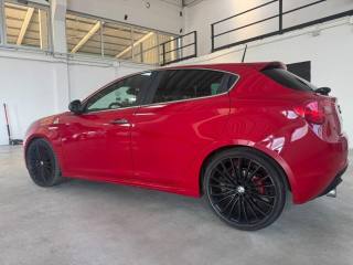 ALFA ROMEO Giulietta usata, con Autoradio