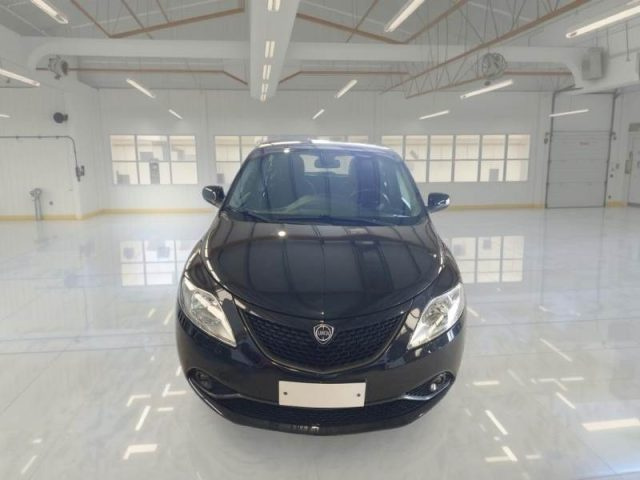 LANCIA Ypsilon usata, con Chiusura centralizzata