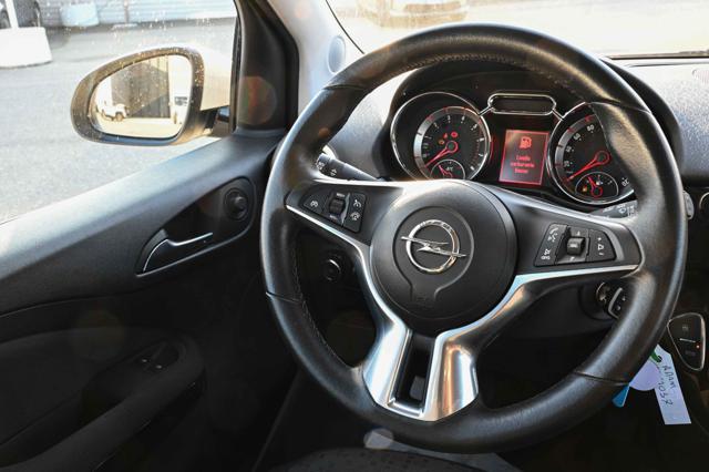 OPEL Adam usata, con Hill holder