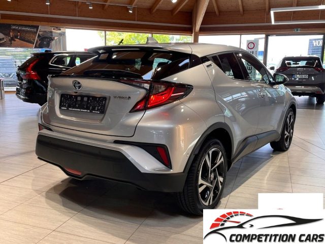TOYOTA C-HR usata 3