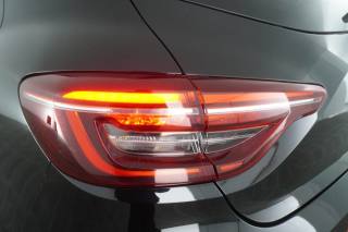 RENAULT Clio usata 8