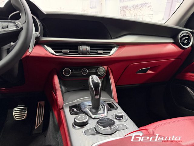 ALFA ROMEO Stelvio usata, con Fari Xenon