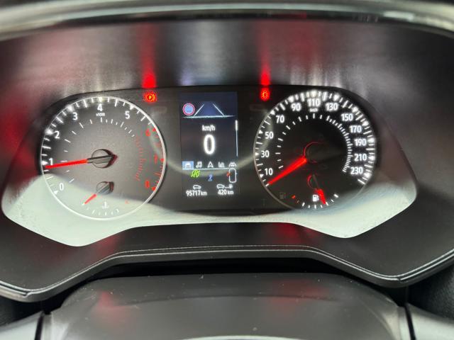 RENAULT Clio usata, con Autoradio