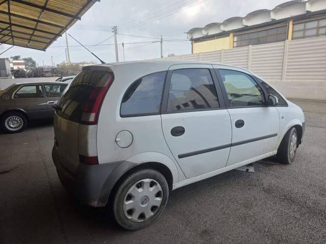 OPEL Meriva usata, con Autoradio