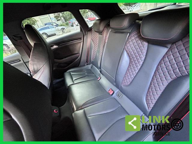 AUDI RS usata, con Autoradio digitale