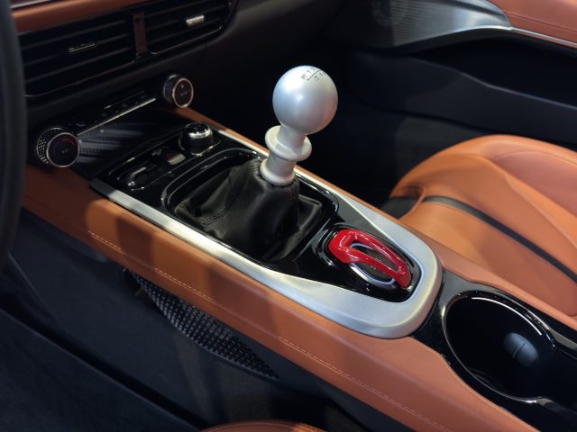 LOTUS Emira usata, con Bluetooth