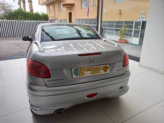 PEUGEOT 206 usata, con Volante multifunzione
