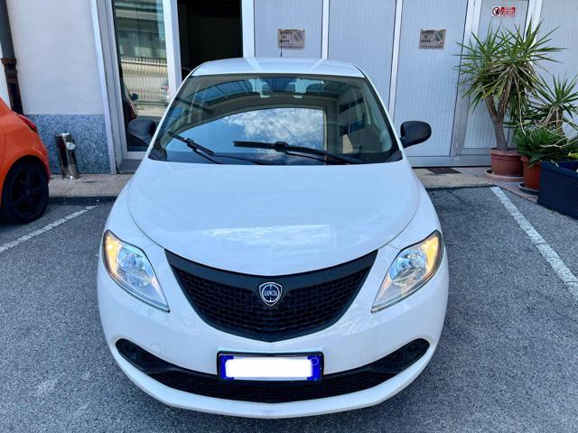 LANCIA Ypsilon usata, con ABS