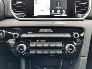 KIA Sportage usata, con Autoradio digitale