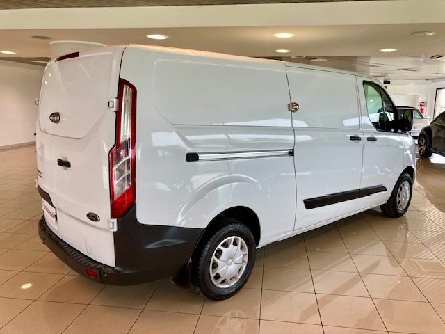 FORD Transit Custom usata, con Autoradio