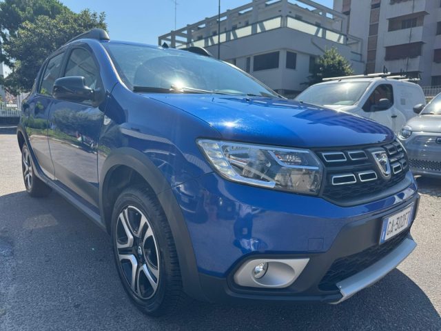 DACIA Sandero usata, con Airbag