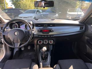 ALFA ROMEO Giulietta usata, con Cerchi in lega