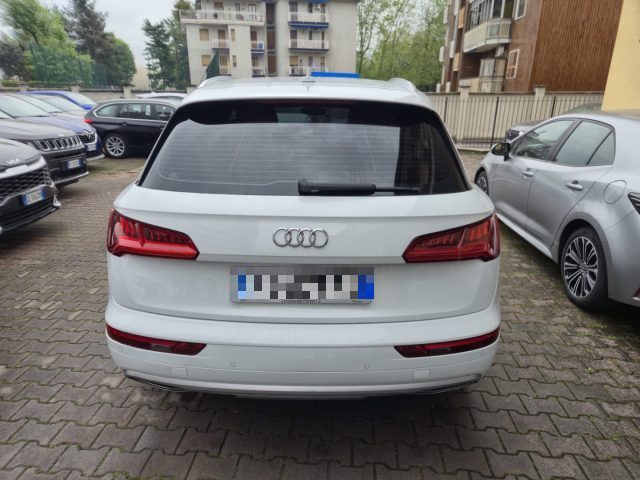 AUDI Q5 usata, con Autoradio