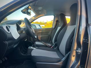 RENAULT Twingo usata 25