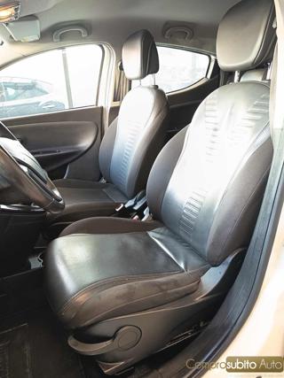 LANCIA Ypsilon usata 22