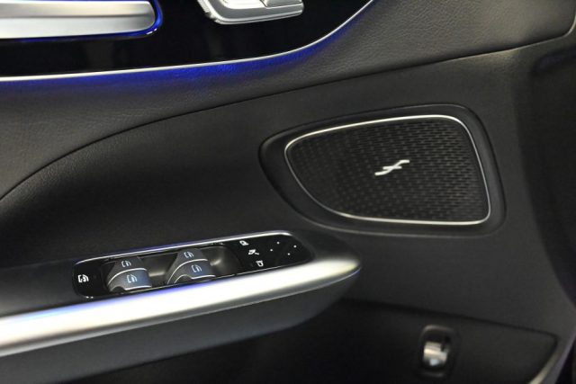 MERCEDES-BENZ C 300 usata 43