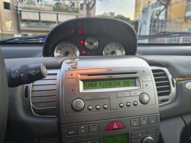 LANCIA Ypsilon usata, con Cronologia tagliandi