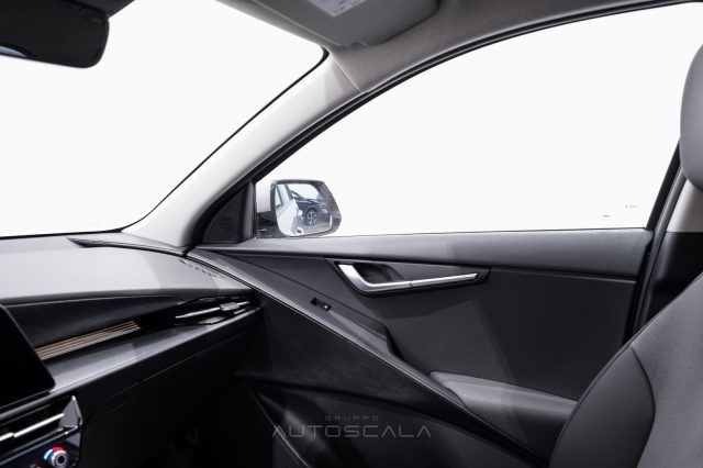 KIA e-Niro usata, con Luci diurne LED