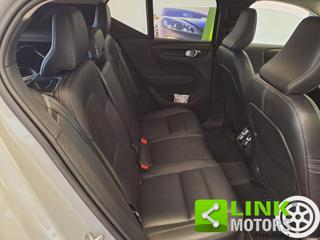 VOLVO XC40 usata, con Specchietti laterali elettrici