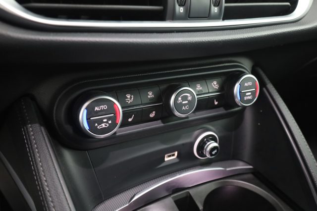 ALFA ROMEO Stelvio usata 11