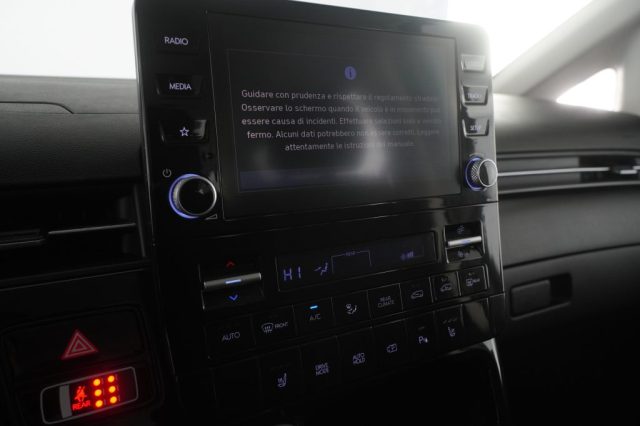 HYUNDAI Staria usata 14