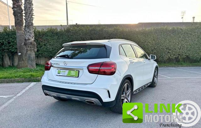 MERCEDES-BENZ GLA 220 usata, con Leve al volante