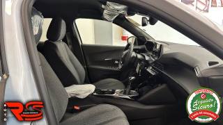 PEUGEOT 2008 usata, con Volante in pelle