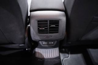 VOLKSWAGEN T-Roc usata, con Vivavoce