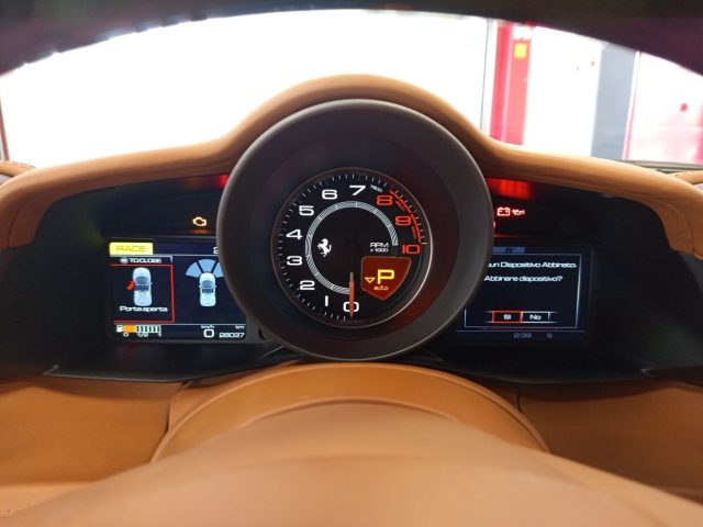 FERRARI 488 usata, con Controllo trazione