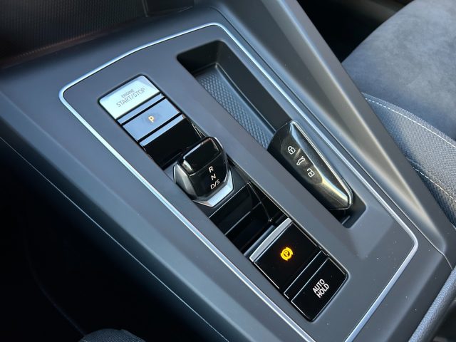 VOLKSWAGEN Golf usata, con Cruise Control
