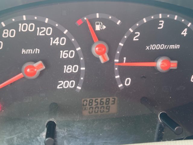 NISSAN Micra usata 16