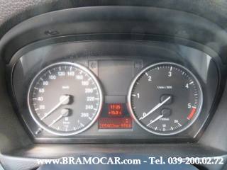 BMW 320 usata, con Fari Xenon